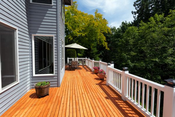 Cost of Cedar Deck Construction in Newport Beach