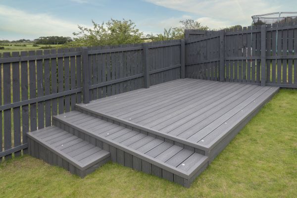Vinyl Deck Construction in Newport Beach